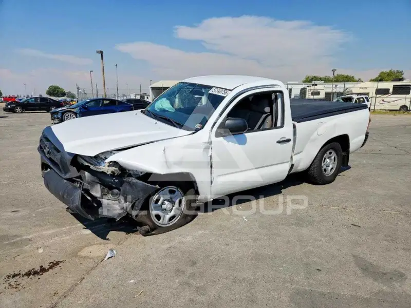 2013 Toyota TACOMA photo