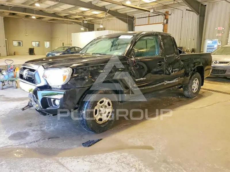 2013 Toyota TACOMA photo