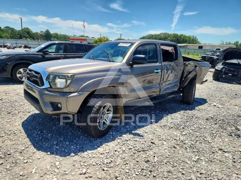 2013 Toyota TACOMA photo