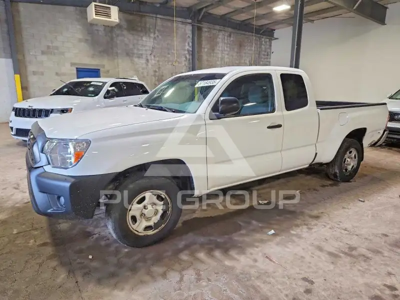 2013 Toyota TACOMA photo