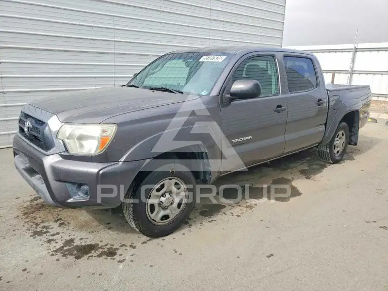 2013 Toyota TACOMA photo