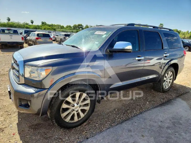 2013 Toyota SEQUOIA photo