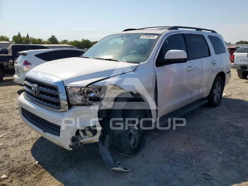 2013 Toyota SEQUOIA фото