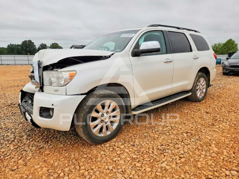 2013 Toyota SEQUOIA фото