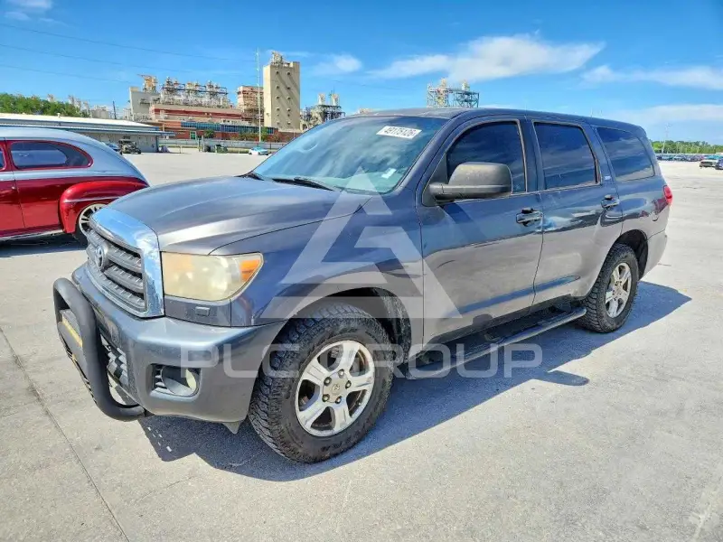 2013 Toyota SEQUOIA фото