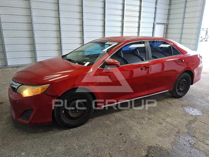 2013 Toyota CAMRY photo