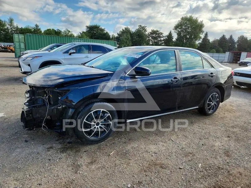 2013 Toyota CAMRY фото