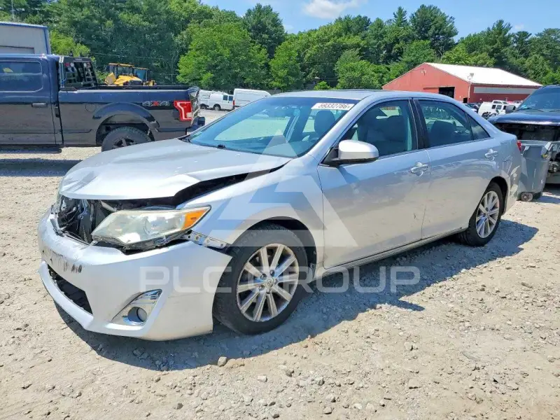 2013 Toyota CAMRY фото