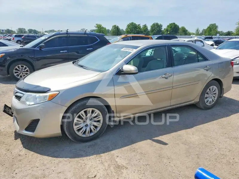 2013 Toyota CAMRY photo