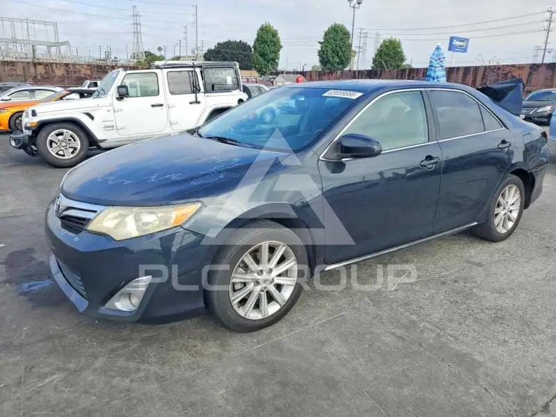2013 Toyota CAMRY photo