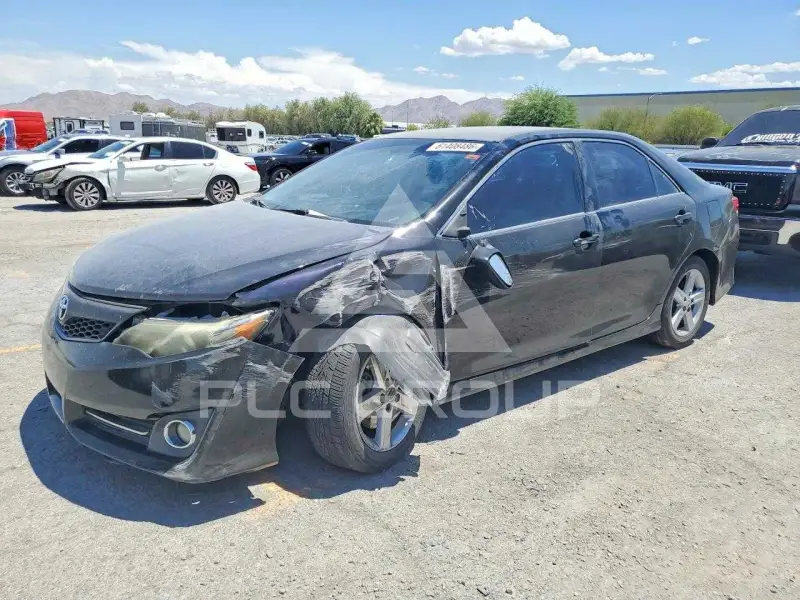 2013 Toyota CAMRY photo