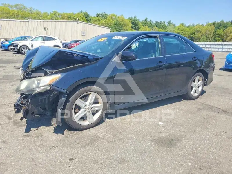 2013 Toyota CAMRY фото