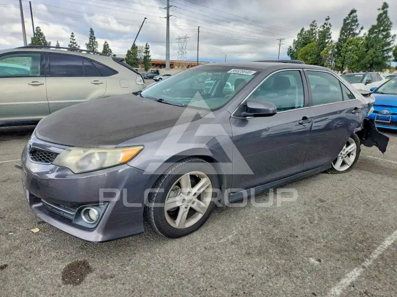 2013 Toyota CAMRY photo