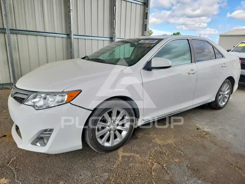 2013 Toyota CAMRY photo