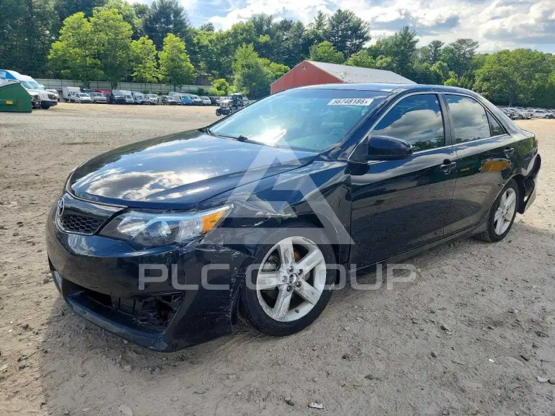 2013 Toyota CAMRY photo