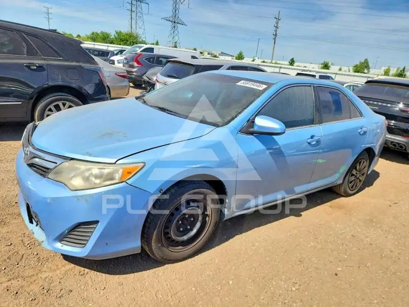 2013 Toyota CAMRY photo