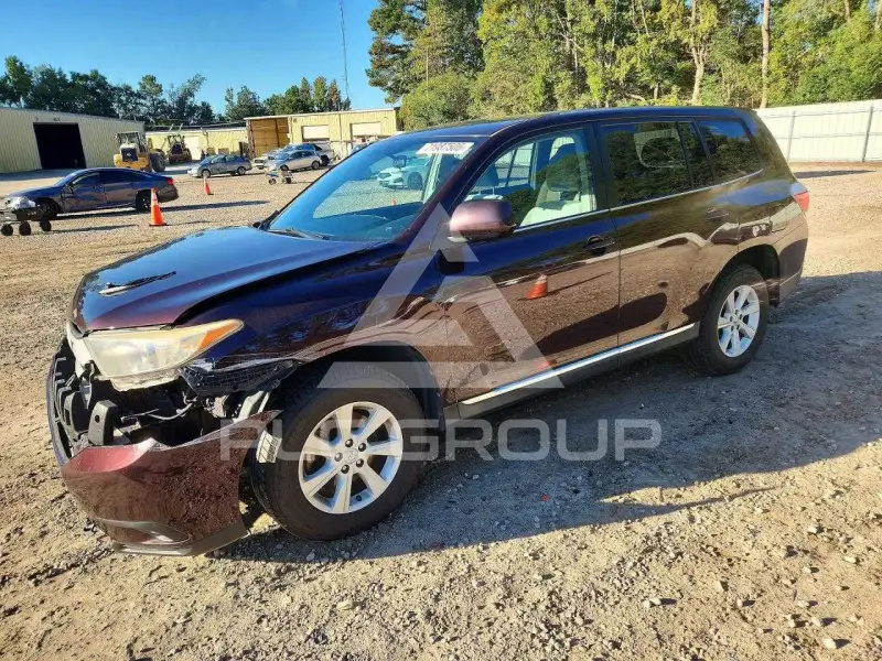 2013 Toyota Highlander photo