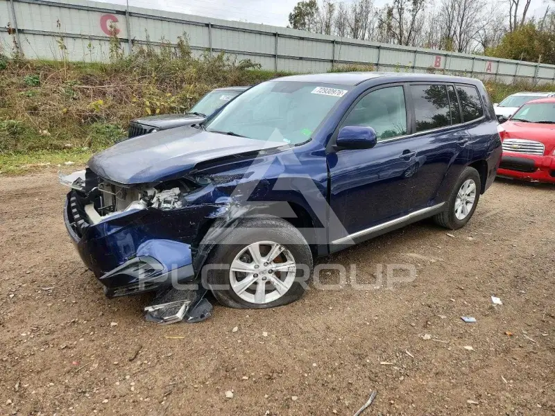 2013 Toyota Highlander фото