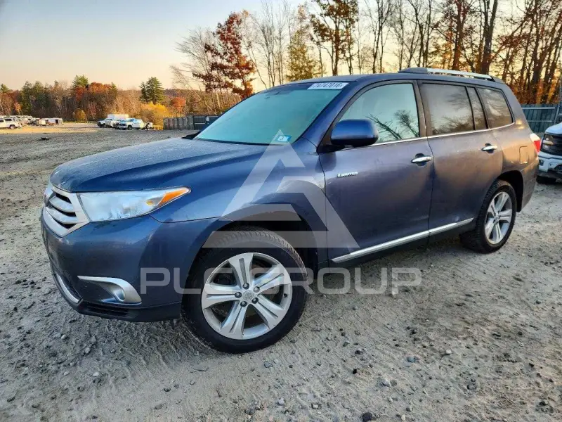 2013 Toyota Highlander фото