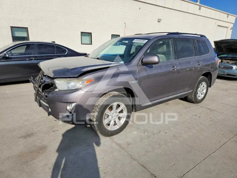 2013 Toyota Highlander фото