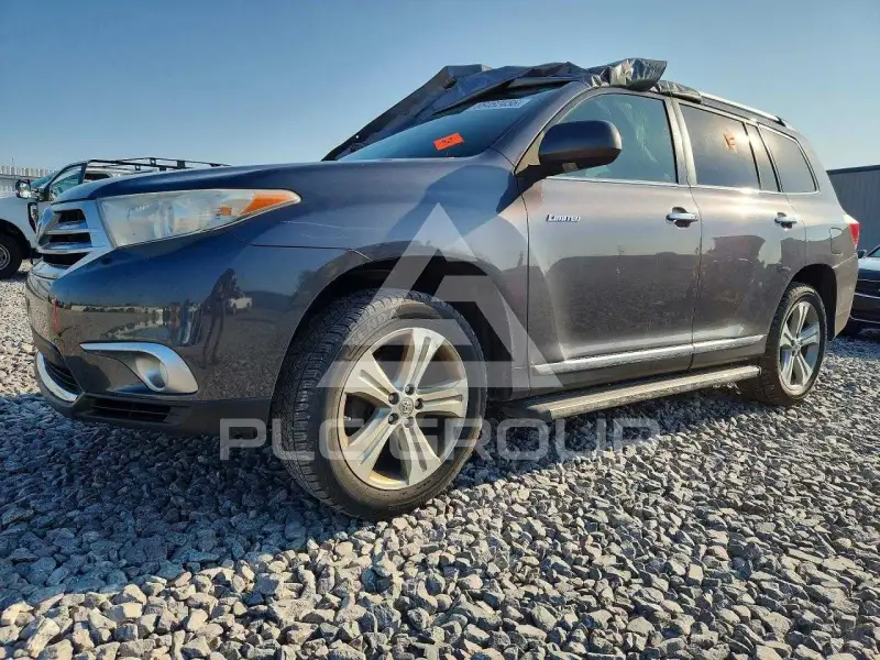 2013 Toyota Highlander фото