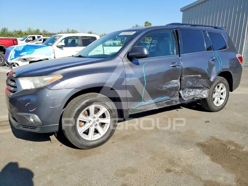 2013 Toyota Highlander photo
