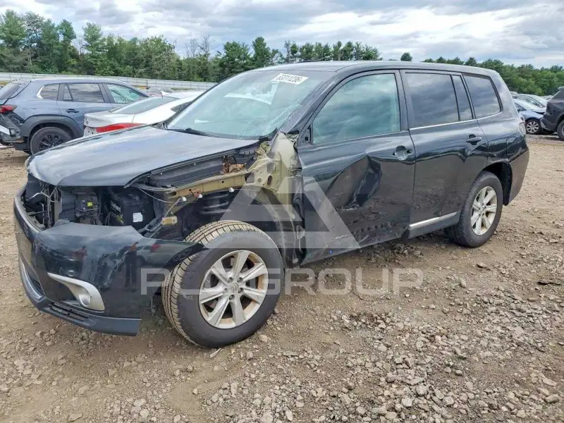 2013 Toyota Highlander фото