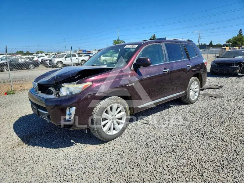 2013 Toyota Highlander фото