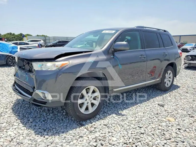 2013 Toyota Highlander фото