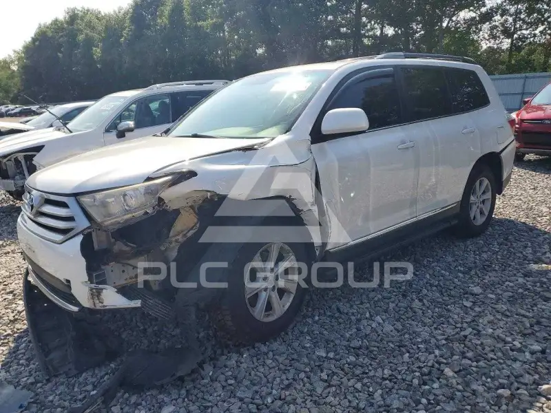 2013 Toyota Highlander фото