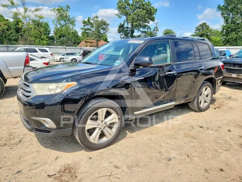 2013 Toyota Highlander фото