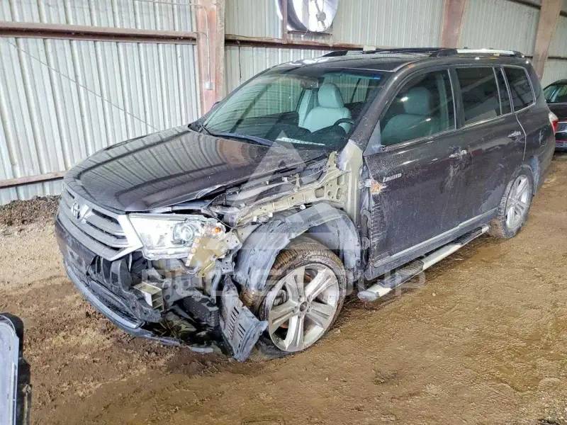 2013 Toyota Highlander photo