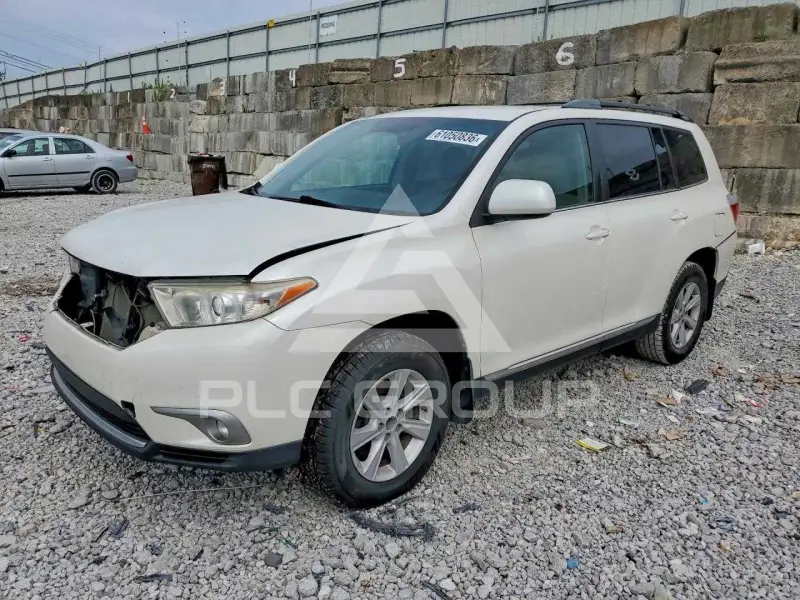 2013 Toyota Highlander фото