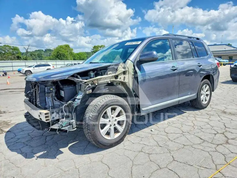 2013 Toyota Highlander фото