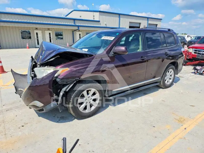2013 Toyota Highlander photo