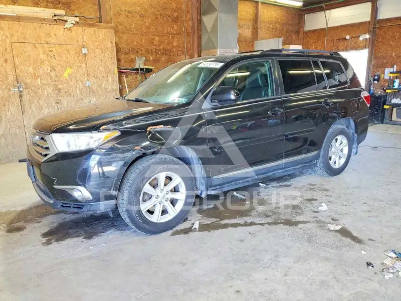 2013 Toyota Highlander фото