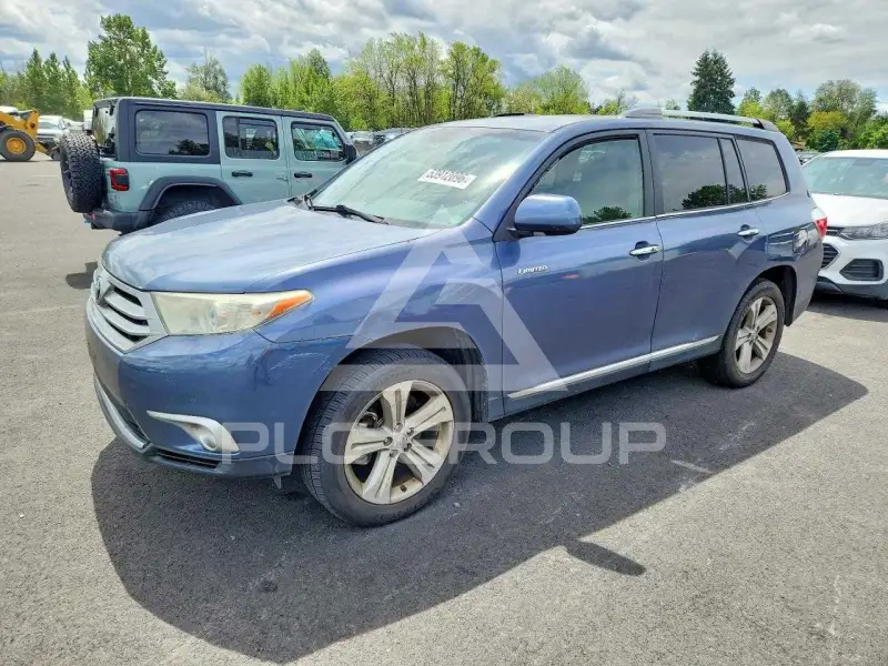 2013 Toyota Highlander фото