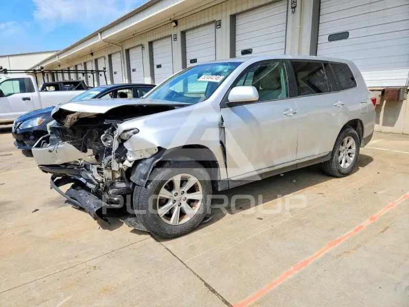 2013 Toyota Highlander фото