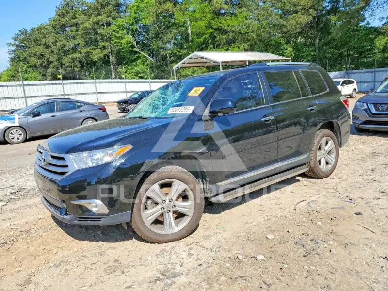 2013 Toyota Highlander фото