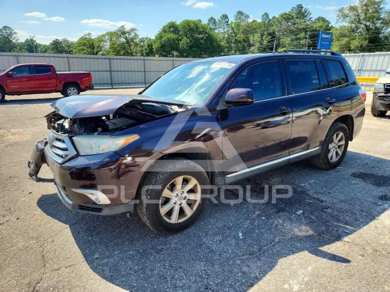 2013 Toyota Highlander photo