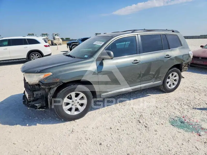 2013 Toyota Highlander фото