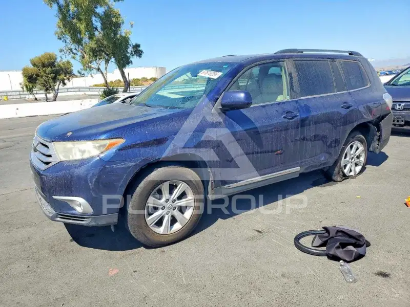 2013 Toyota Highlander фото
