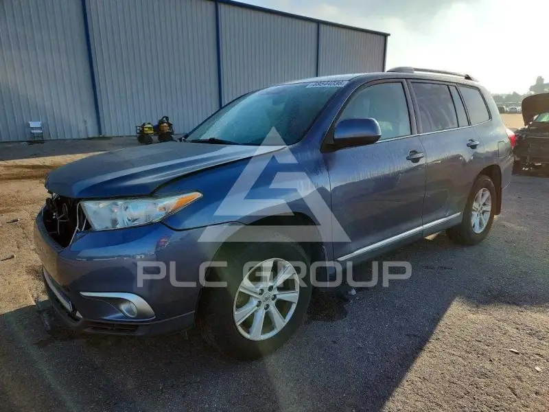 2013 Toyota Highlander photo