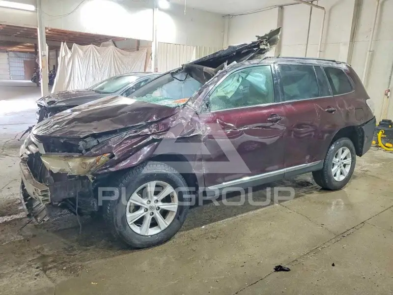 2013 Toyota Highlander photo