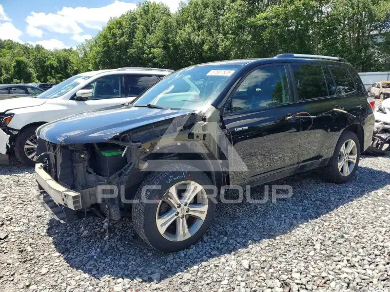 2013 Toyota Highlander фото