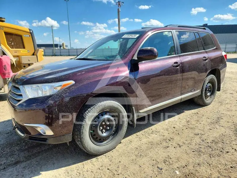 2013 Toyota Highlander photo