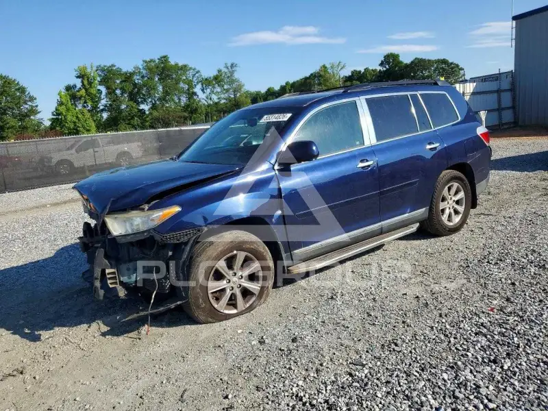2013 Toyota Highlander фото