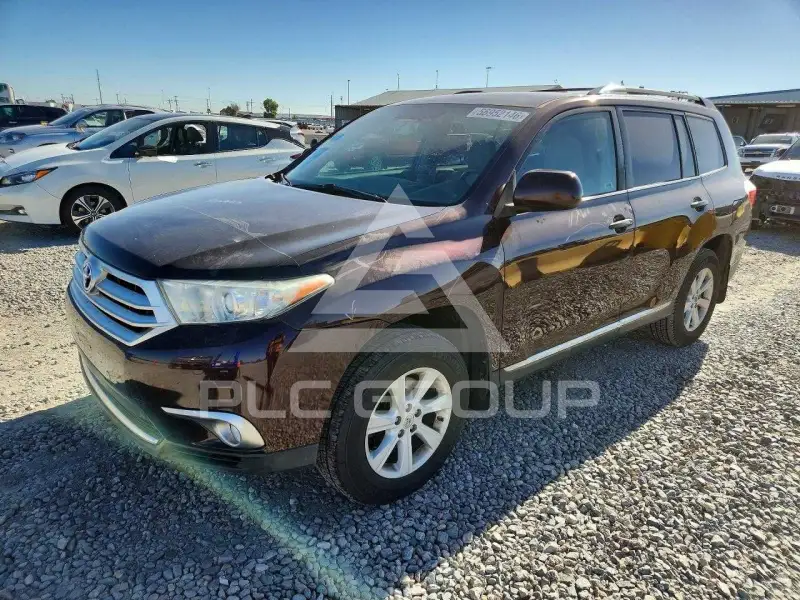 2013 Toyota Highlander photo