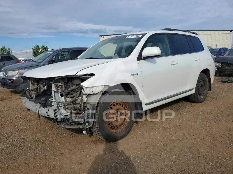 2013 Toyota Highlander photo