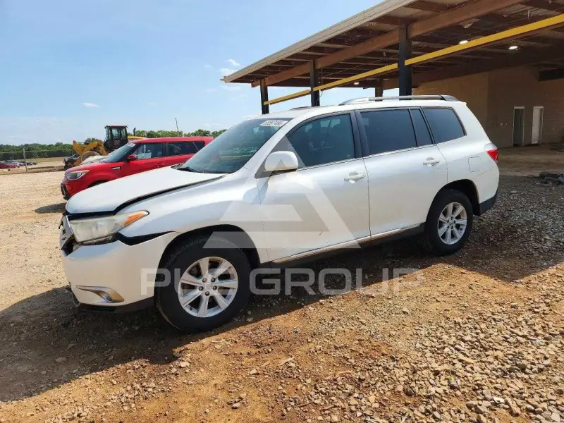 2013 Toyota Highlander фото